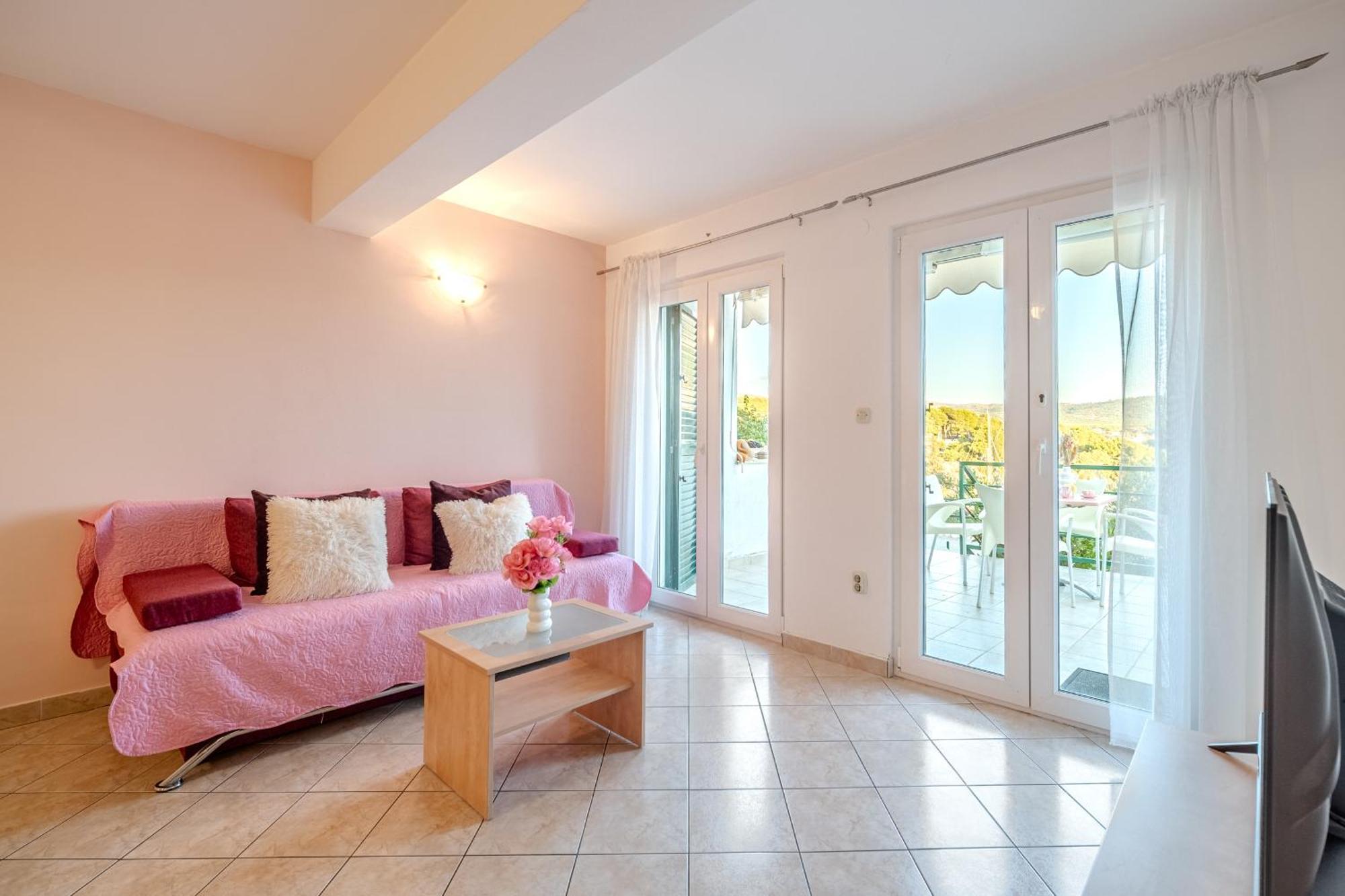 Apartment Milna - With Swimming Pool & Amazing Seaviews, Above Bijaka Beach ภายนอก รูปภาพ