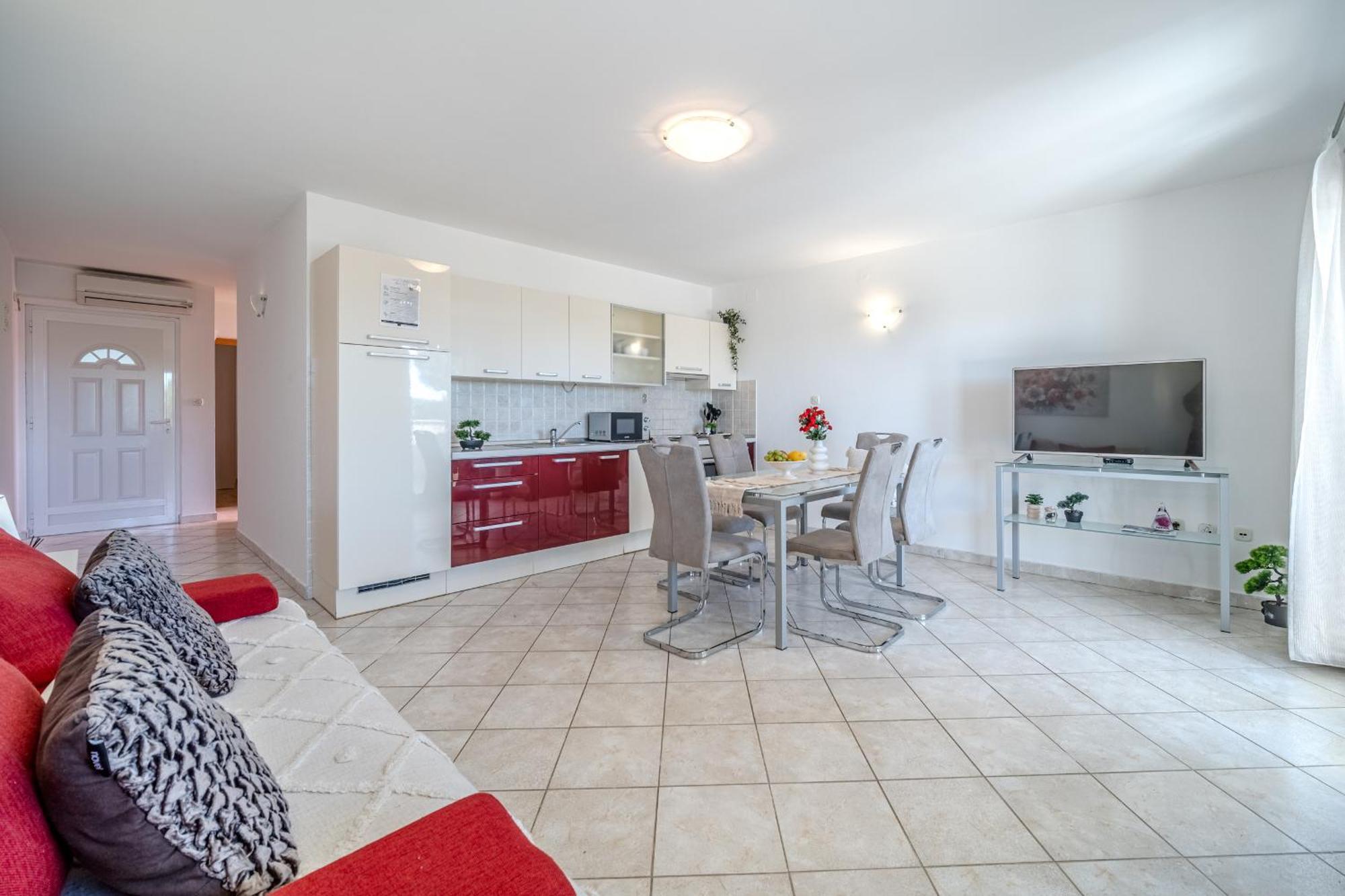 Apartment Milna - With Swimming Pool & Amazing Seaviews, Above Bijaka Beach ภายนอก รูปภาพ